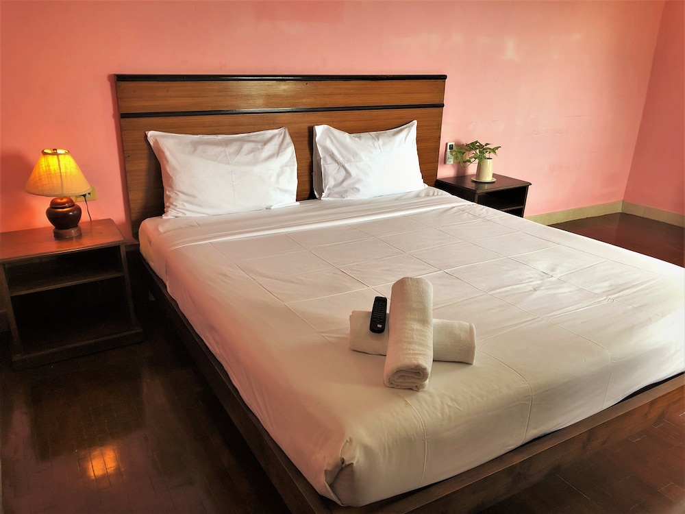 Baan Talay 28/48