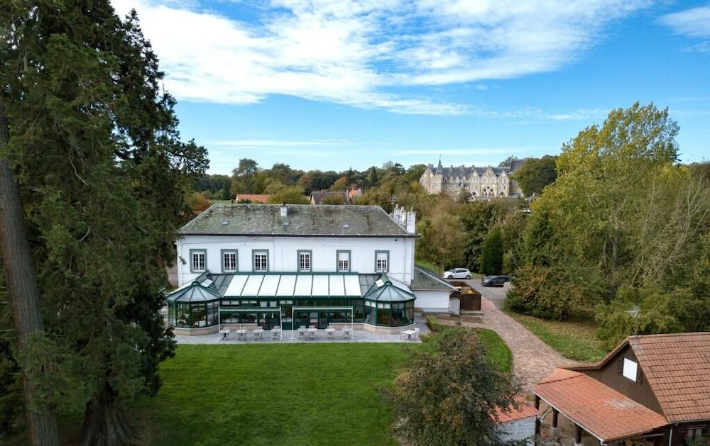 HOTEL LA SAPINIÈRE 45/49
