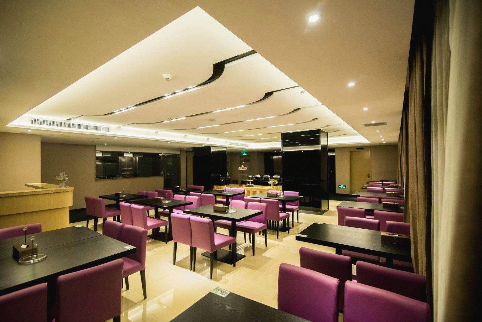Lavande Hotel (Jiangmen Yingbin Avenue) 34/42