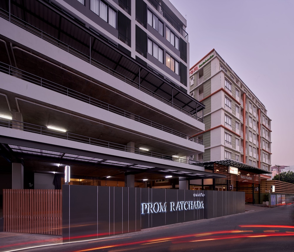 Promratchada Residence Spa 43/49