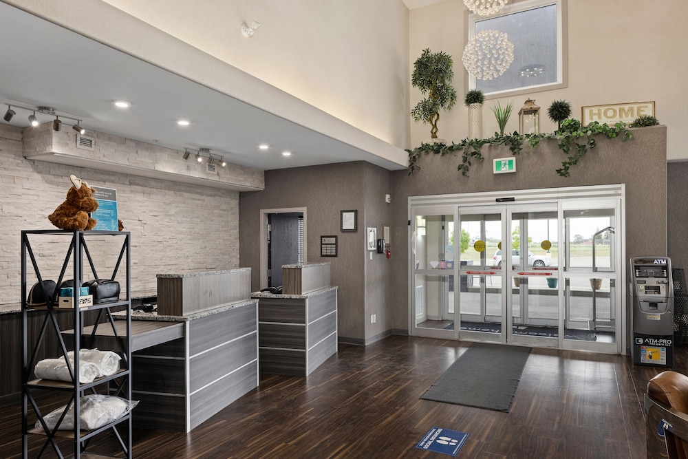 Home Inn Suites Saskatoon South 48/66