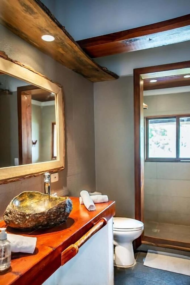 Miraflores Boutique Hotel 49/50