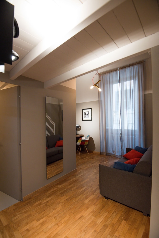 Assunta Domus 37/64