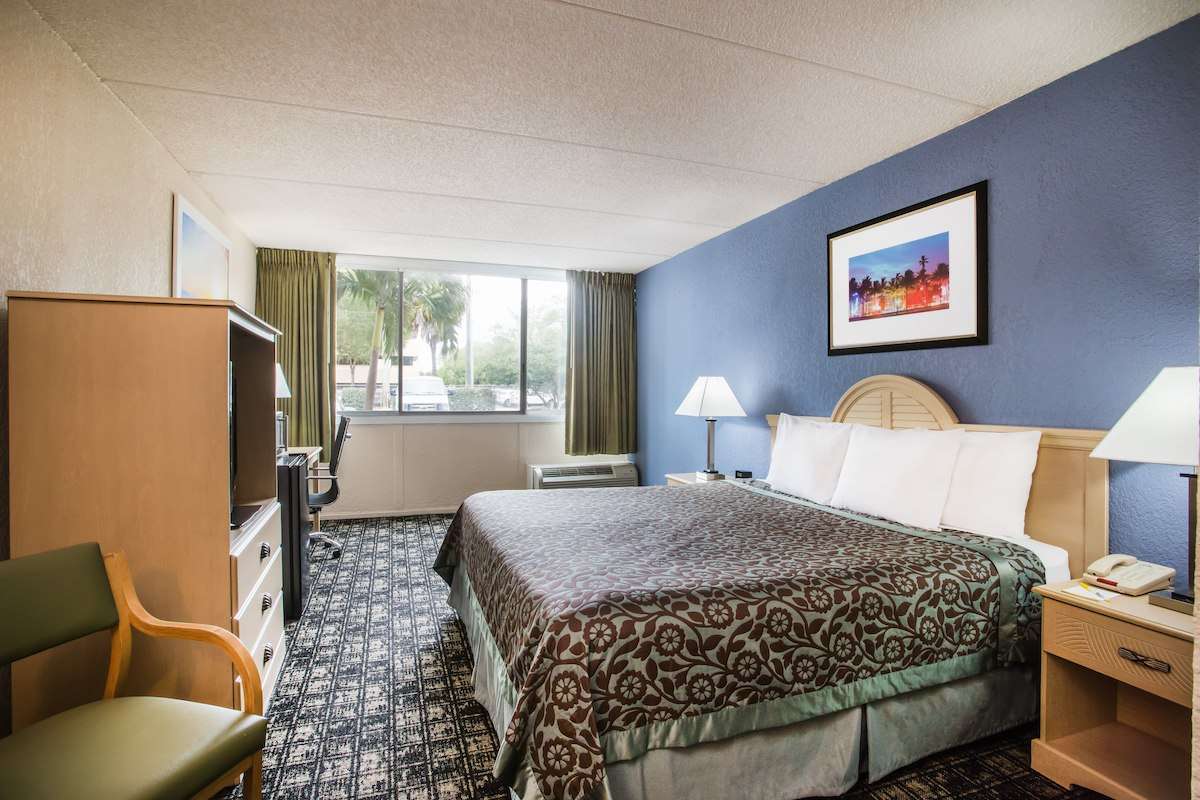 Days Inn by Wyndham Caddo Valley Arkadelphia 10/25