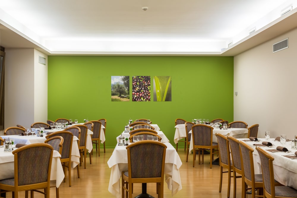 Brione Green Resort 55/69