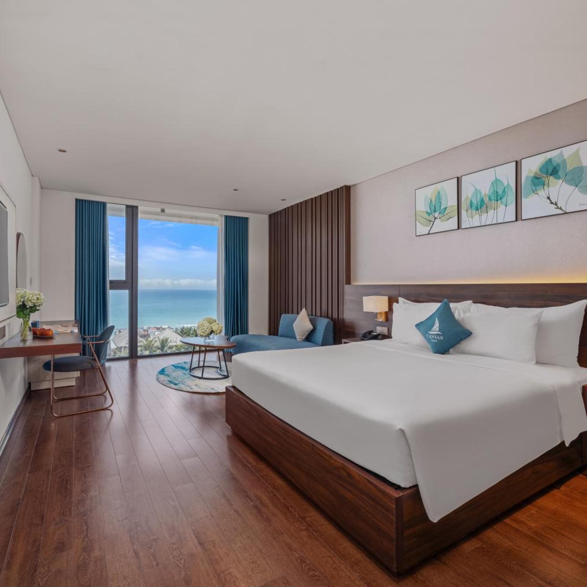 Grand, Suite, Beach Front