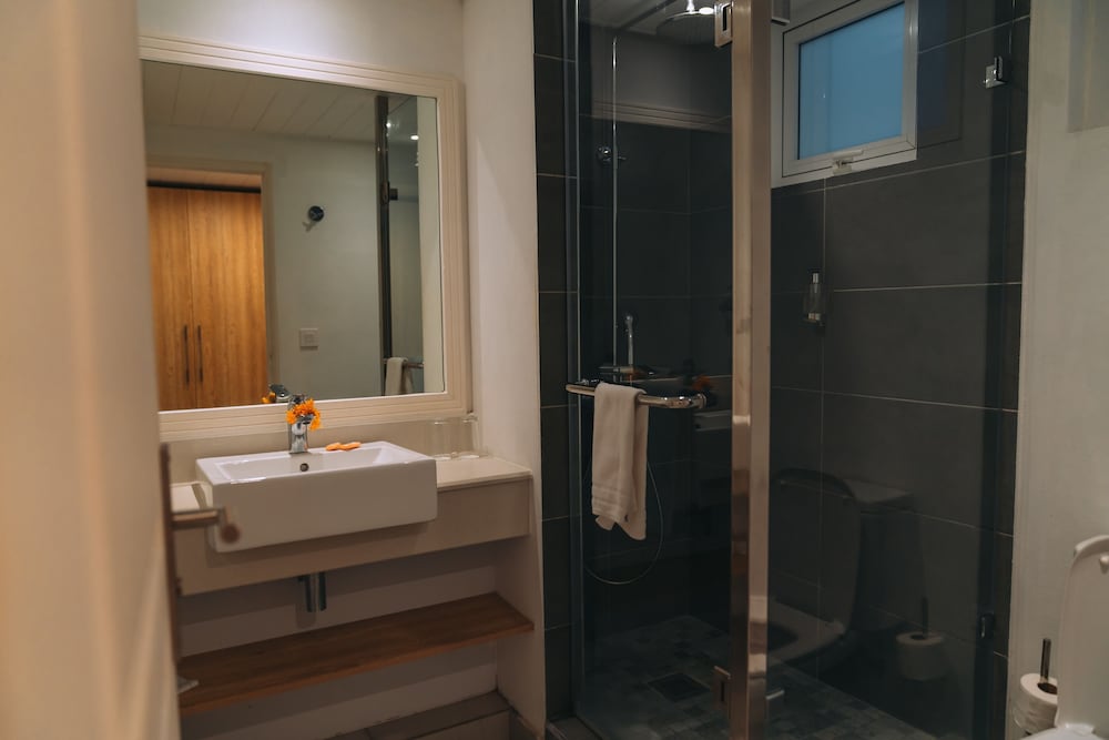 Casuarina Resort and Spa 76/76