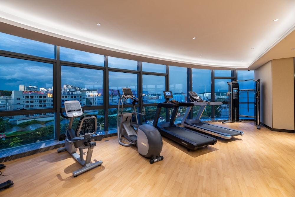 Mercure Shenzhen Pinghu 45/72