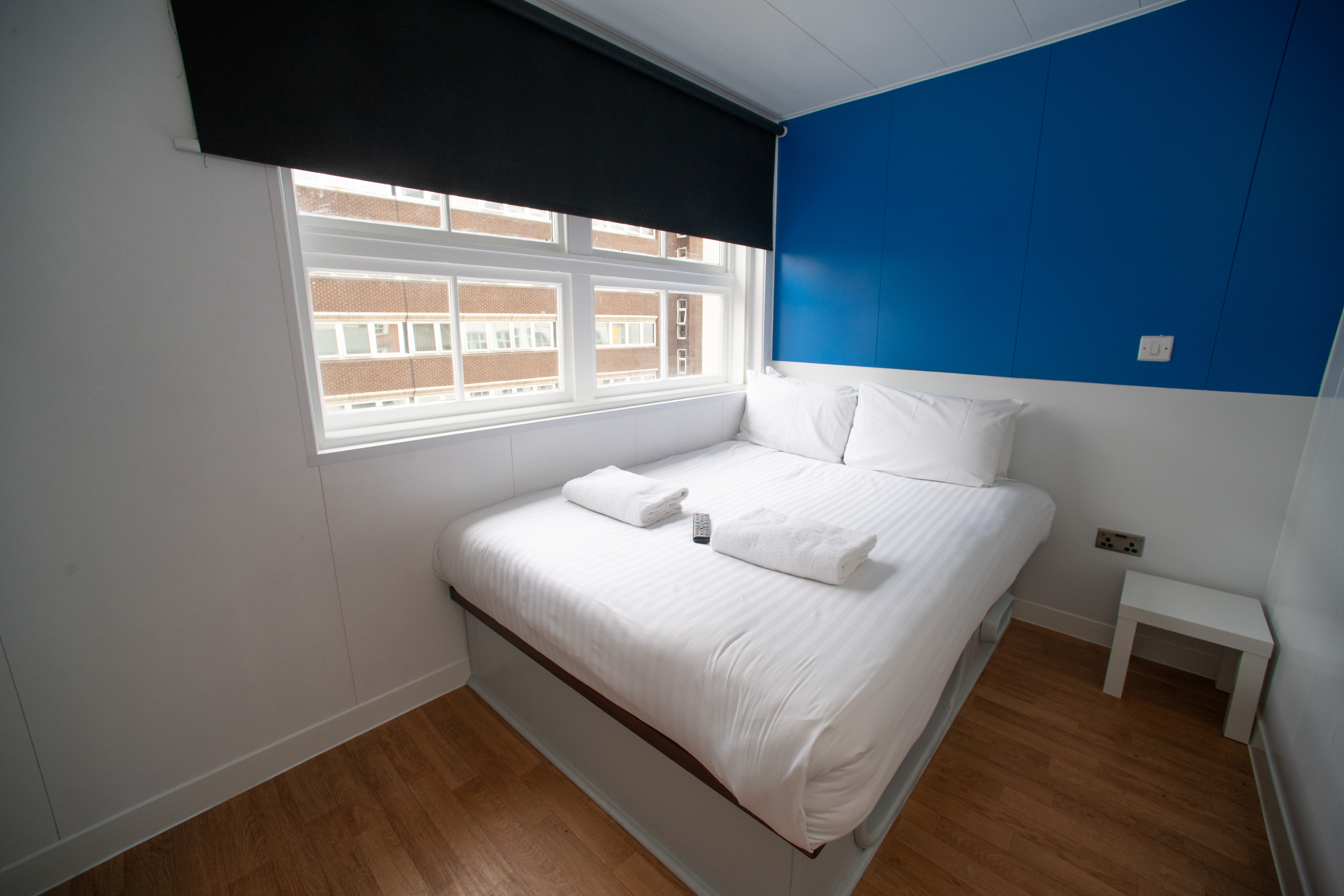 Room, Double Bed, No Window