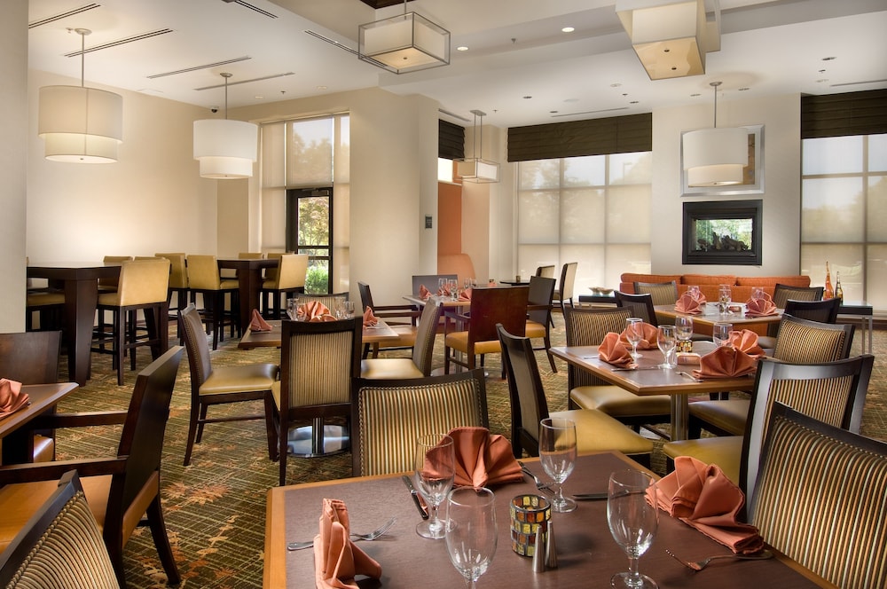 Doubletree By Hilton Sterling 49/66