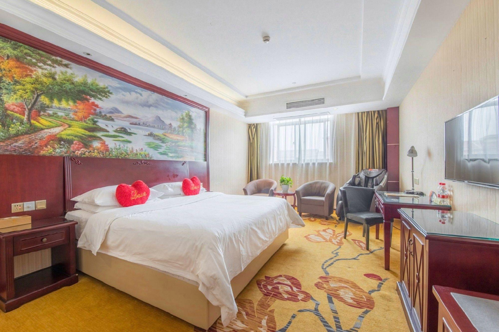 Vienna Hotel (Shanghai Changxing Island) 24/50