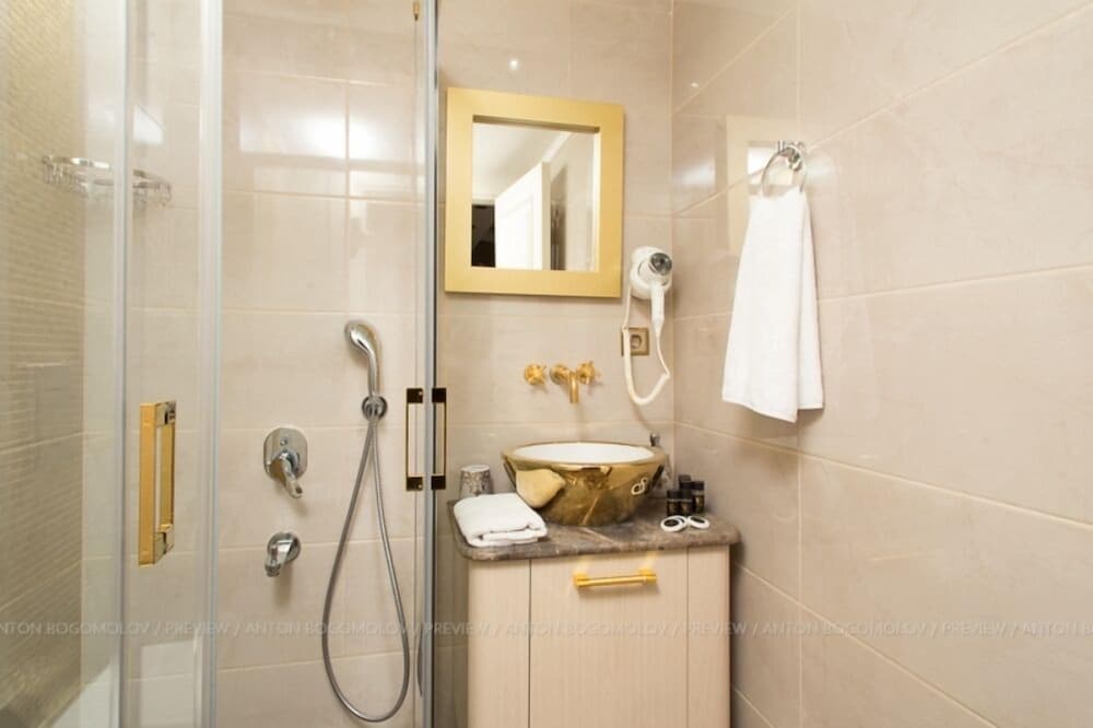 Onkel Rada Apart Hotel 46/50