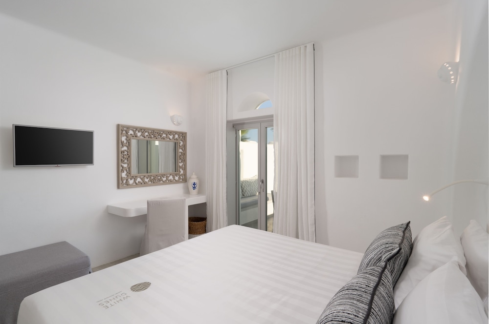 White Dunes Luxury Suites 8/50