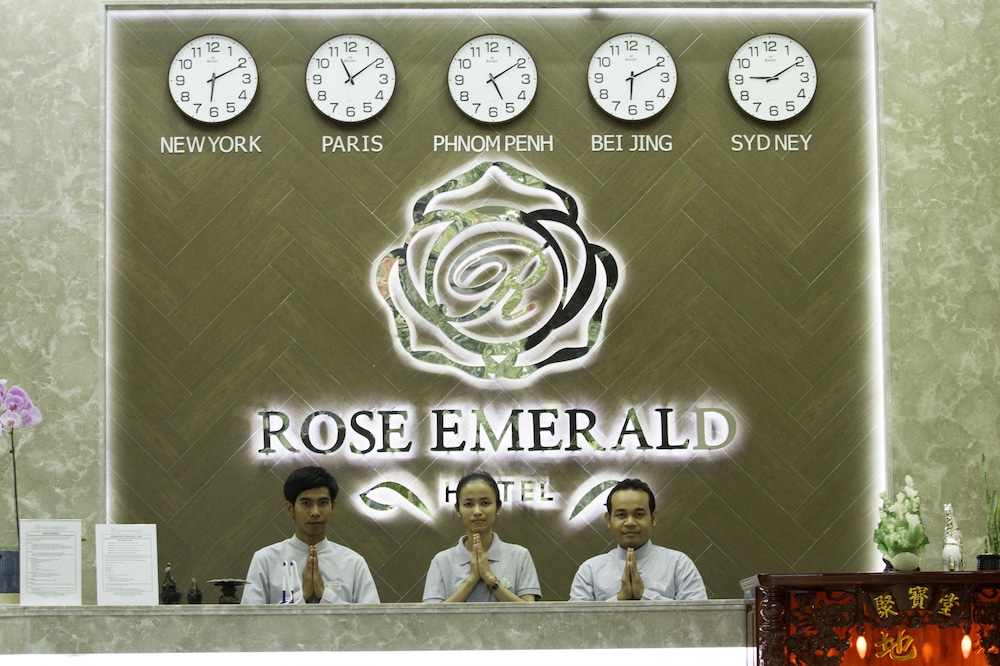 Rose Emerald Hotel 4/63