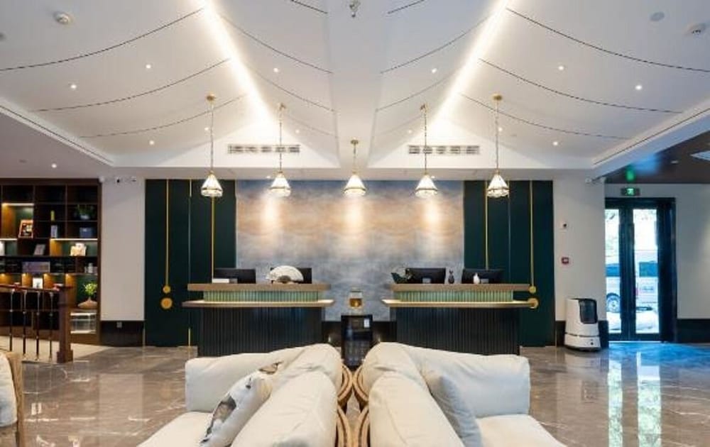 Nostalgia Hotel (West lake Hangzhou) 57/60