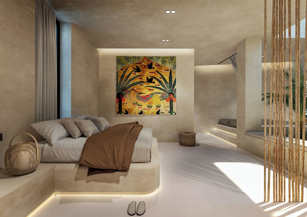 Cafe del Mar Hotel 24/50