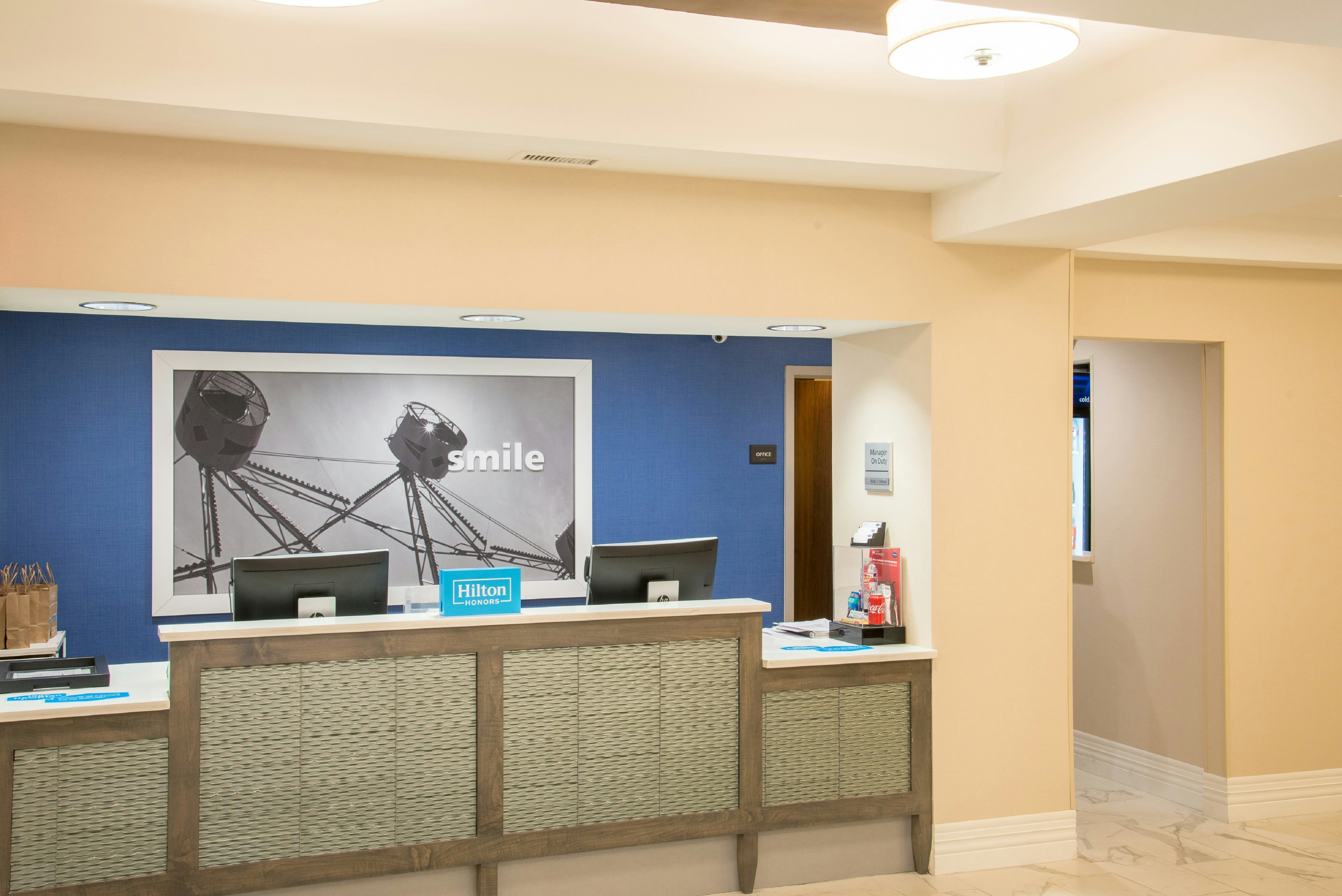 Hampton Inn & Suites Jackson Downtown-Coliseum 15/76