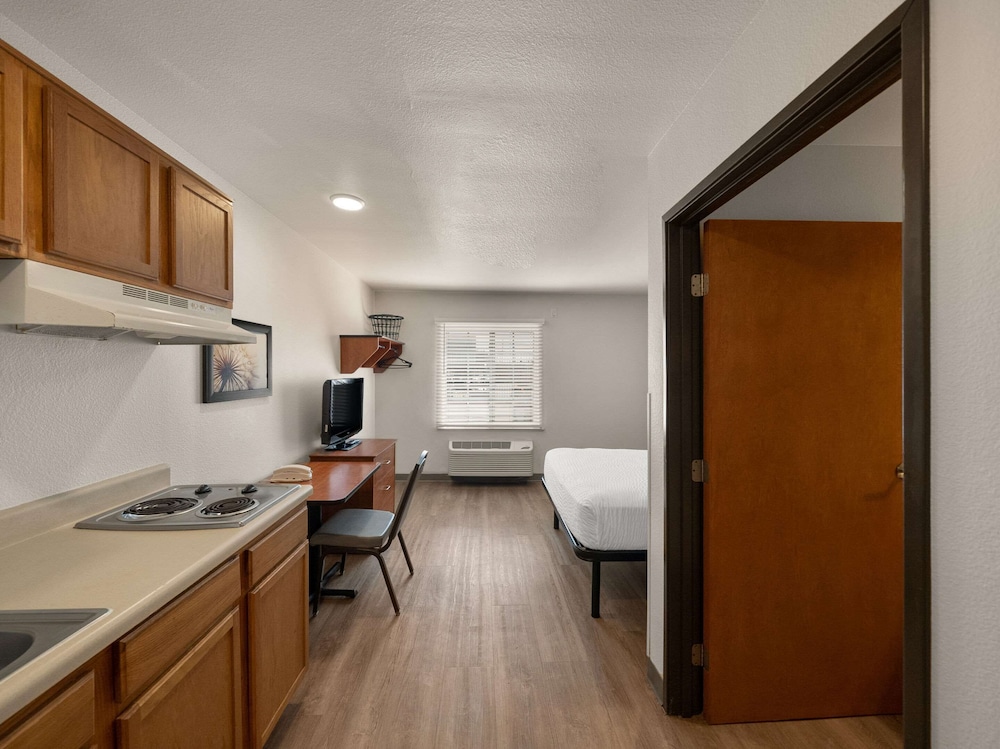 WoodSpring Suites Rockwall-East Dallas 43/43