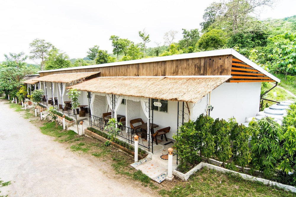 Khun Khao Tamnan Prai Resort 1/78