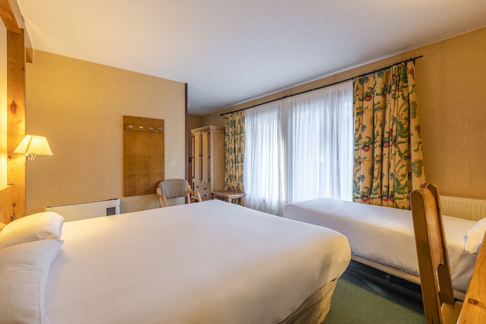 Sport Hotel 26/64