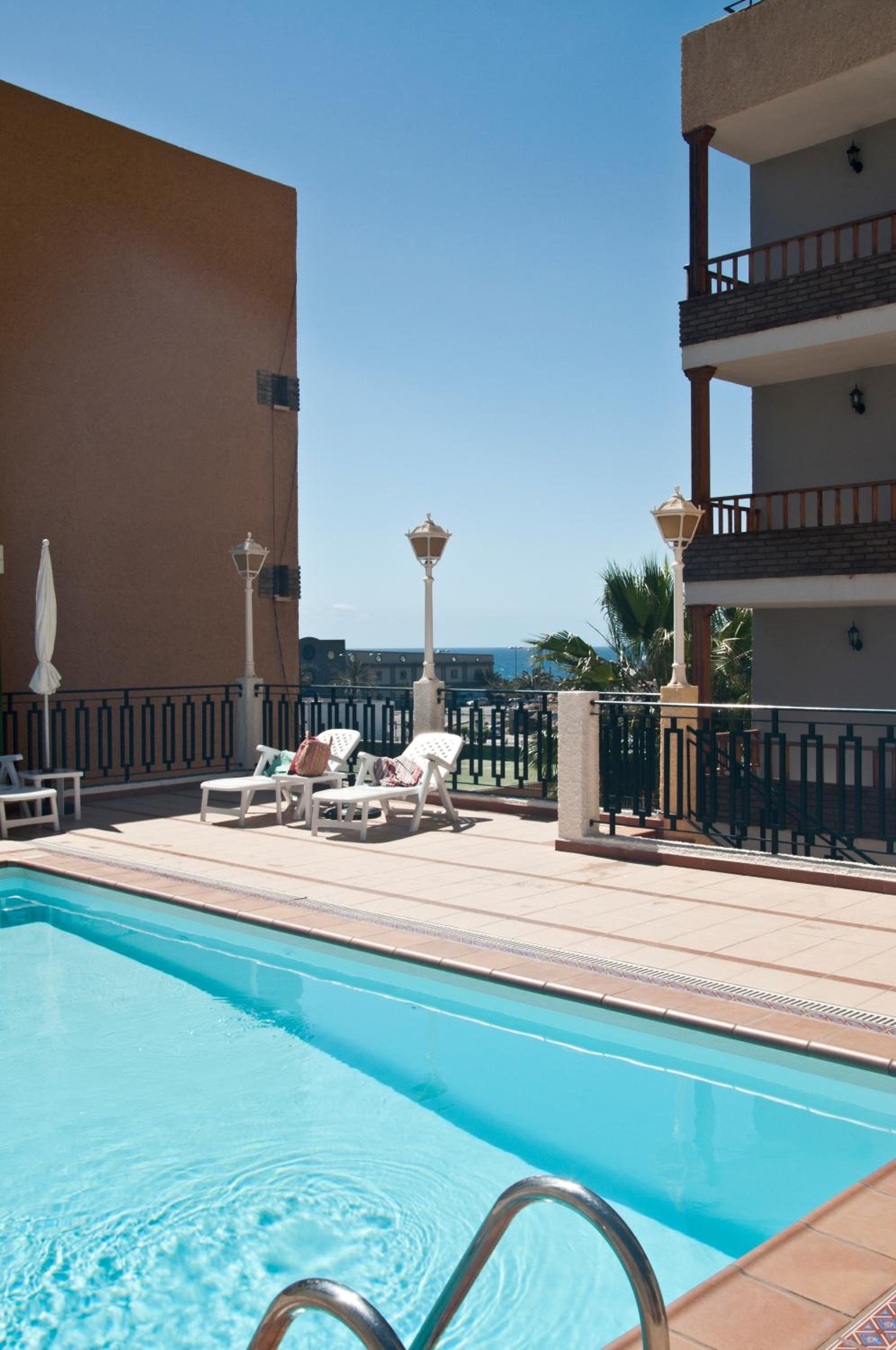 Apartamentos LIVVO Tarahal 65/88
