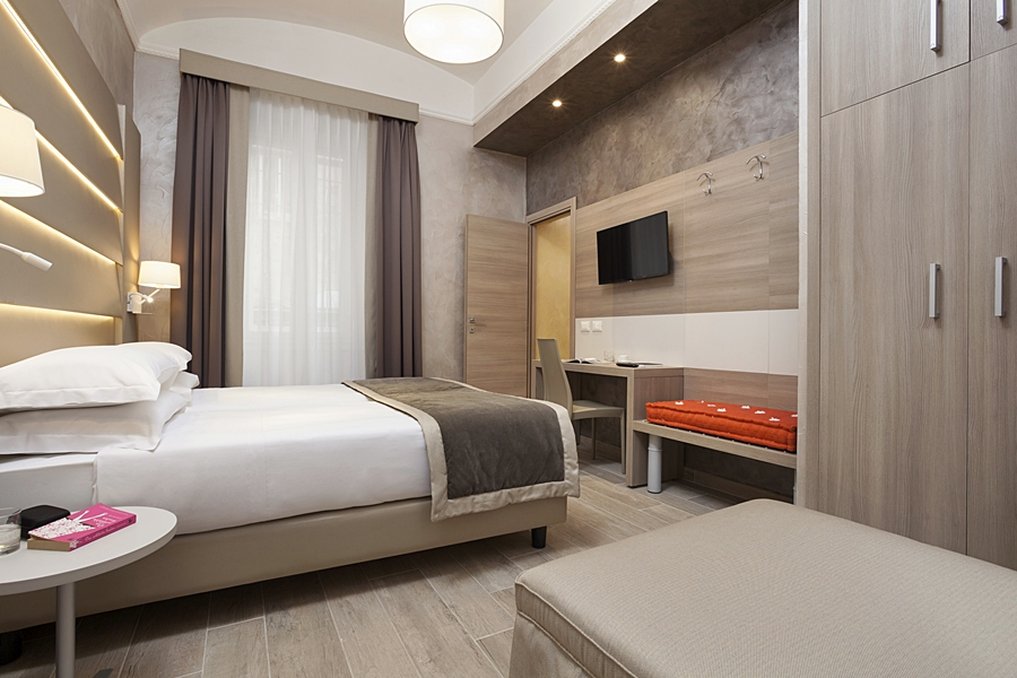 Kennedy Hotel 14/62