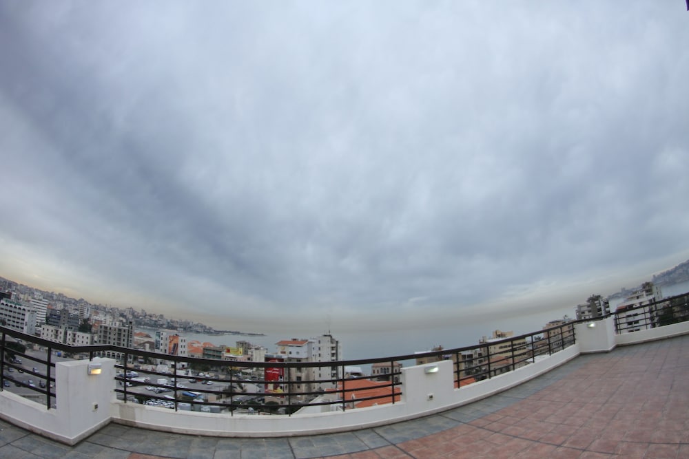 Madisson Hotel in JOUNIEH