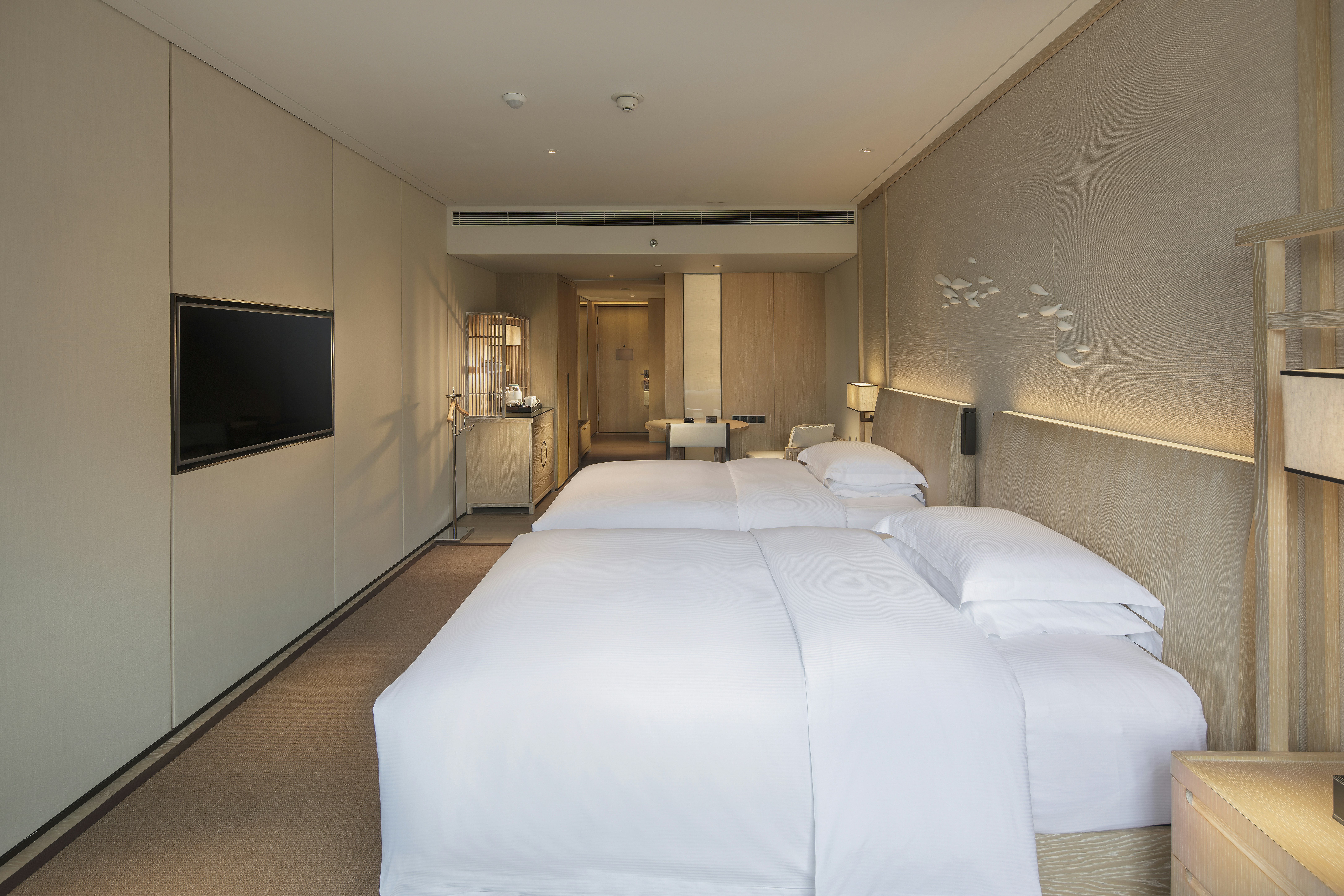 DELUXE, TWIN BEDS, NANHAI WING