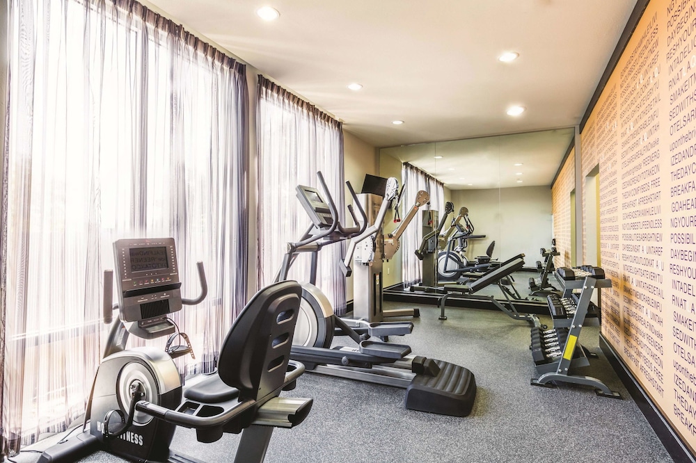 La Quinta Inn & Suites by Wyndham Rockport - Fulton 26/46