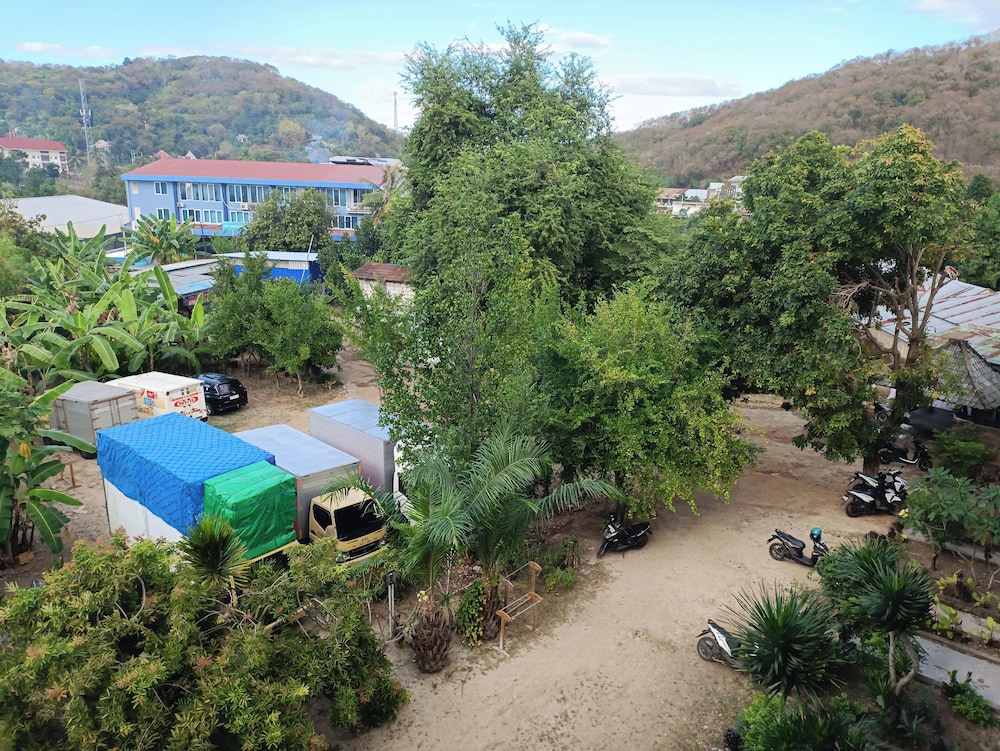 Kasuwari Hotel 6/23