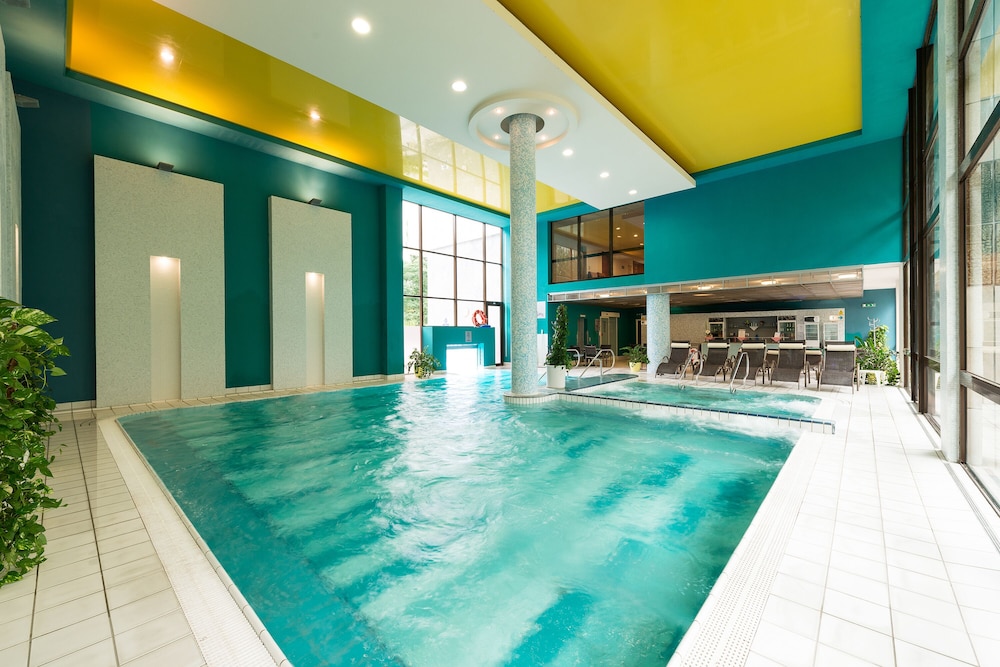 DANUBIUS HEALTH SPA RESORT ESPLANADE 51/66