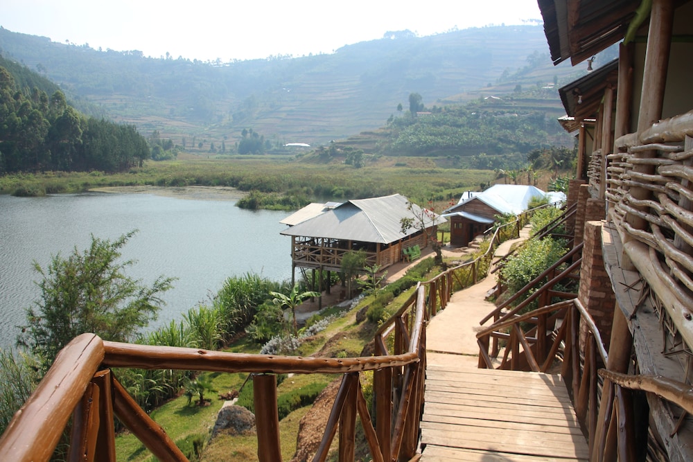 Lake Bunyonyi Rock Resort 43/50