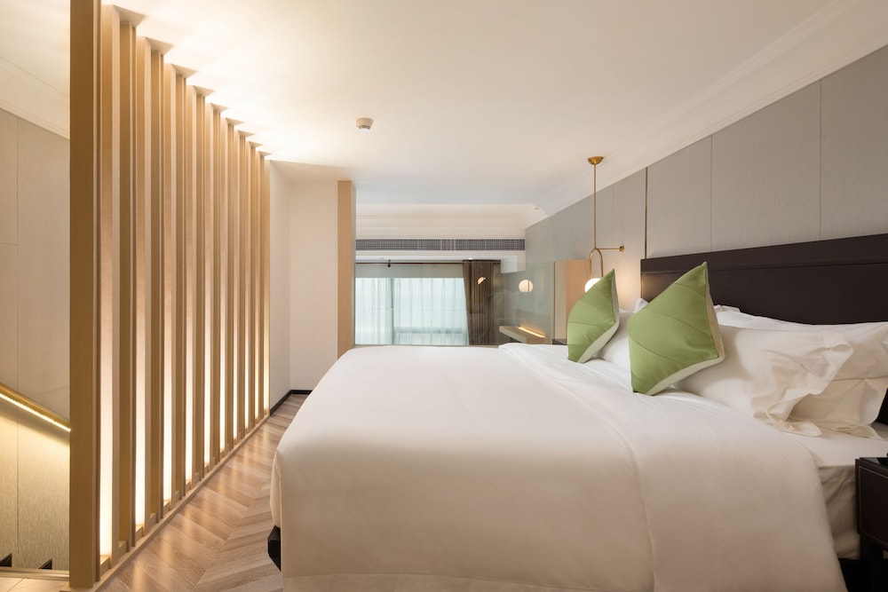 Design, Loft, Queen Bed