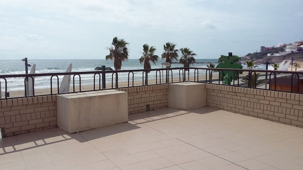 APARTAMENTOS BERNAT PIE DE PLAYA 3000 7/68