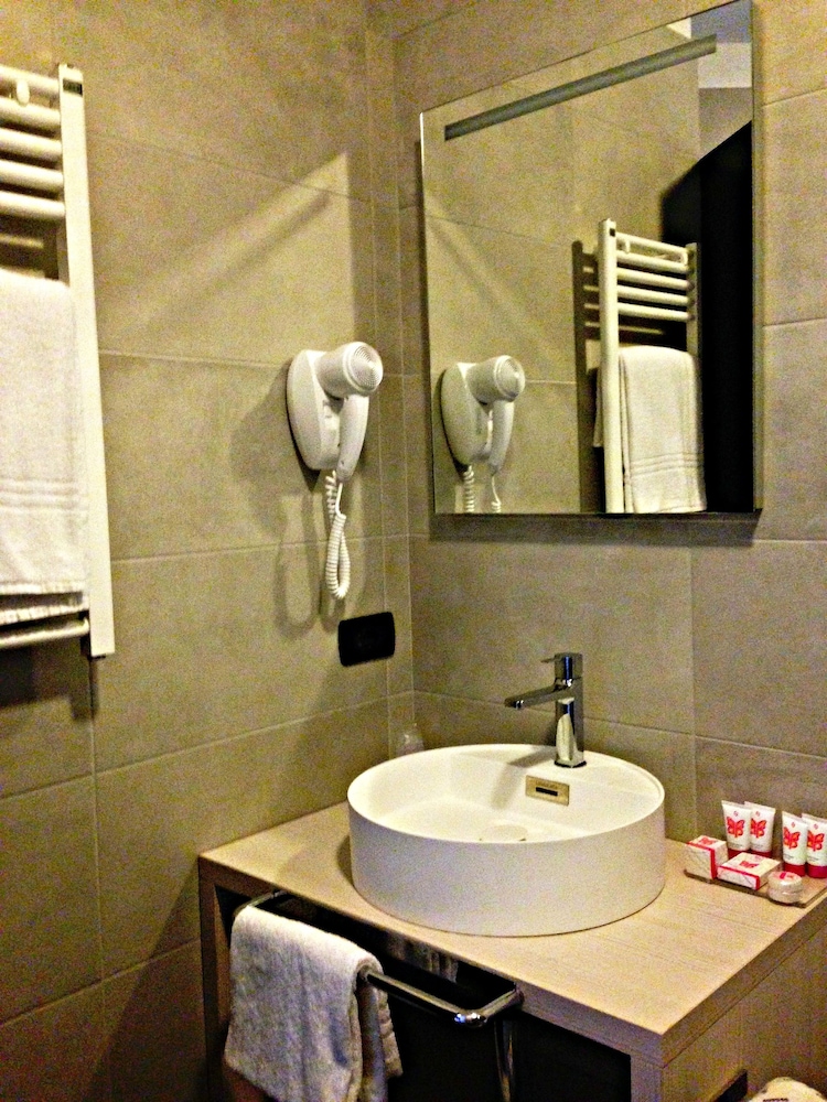 Hotel L'approdo 12/66
