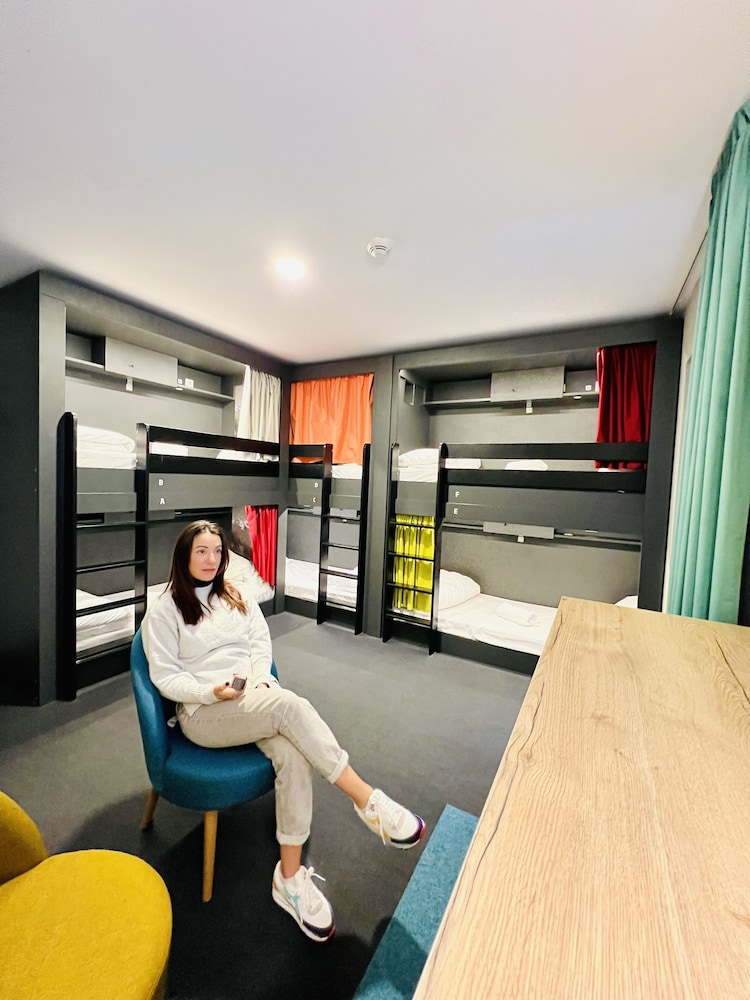 The People Hostel-Les 2 Alpes 25/61
