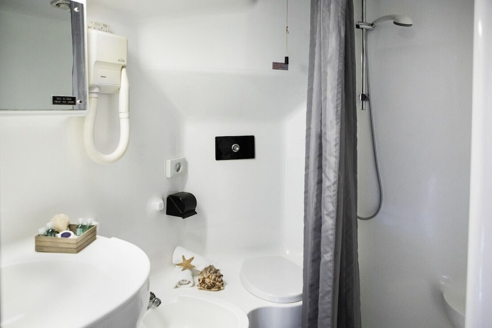 Hotel Milano Pool & Garden 43/44