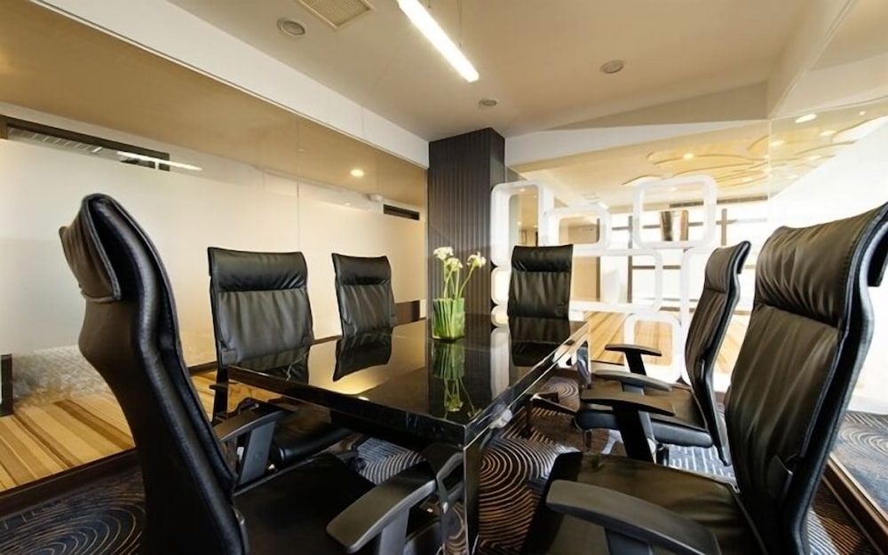 FORTE HOTEL CHANGHUA 34/42