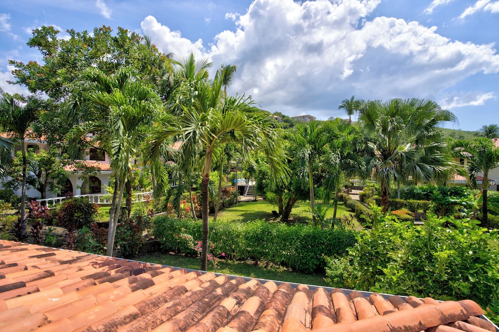 Villa Del Sueño 38/50