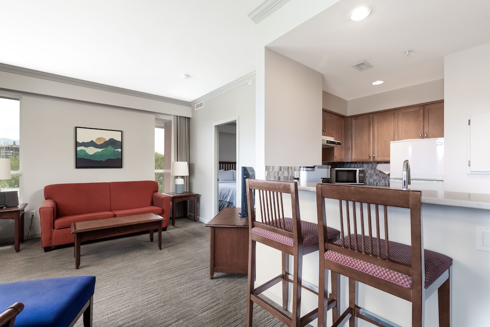 Manteo Resort Waterfront Hotel Villas 43/70