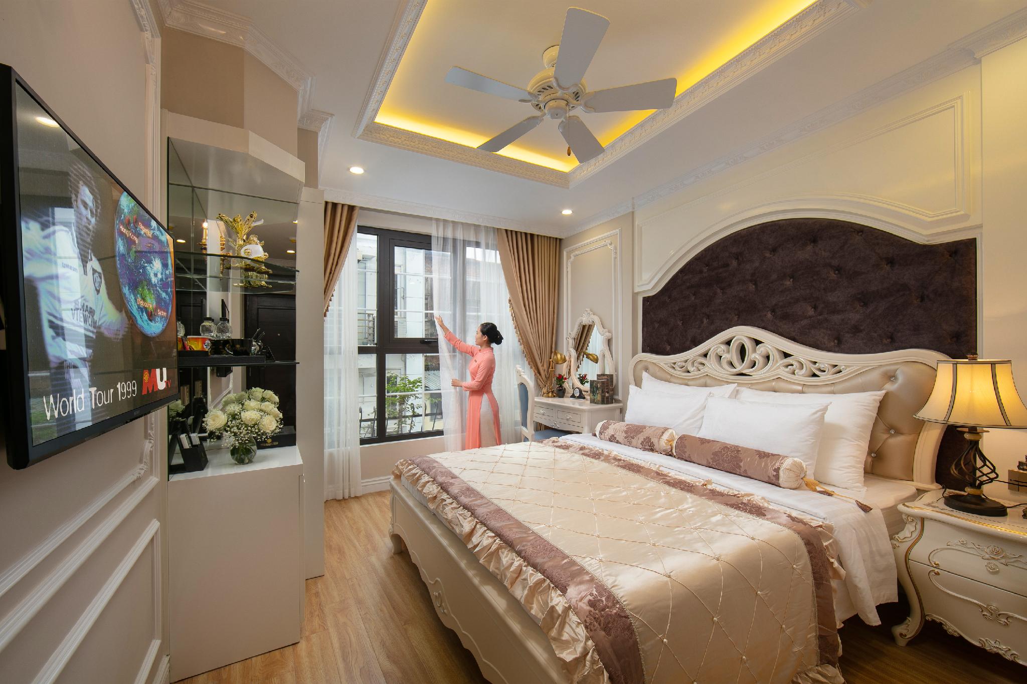 Royal, Double Bed, Old Town View
