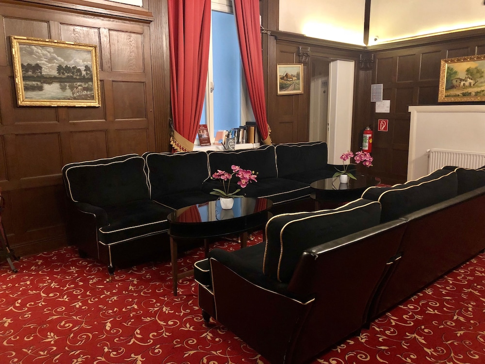 PENSION BARON AM SCHOTTENTOR HOTEL 26/50
