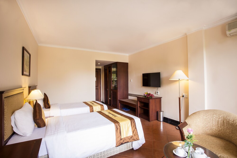Ky Hoa Hotel Saigon 16/56