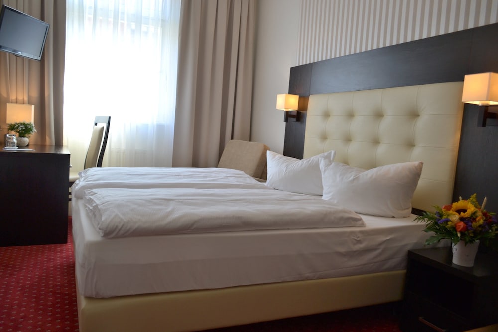 Hotel Herbst GmbH 9/33