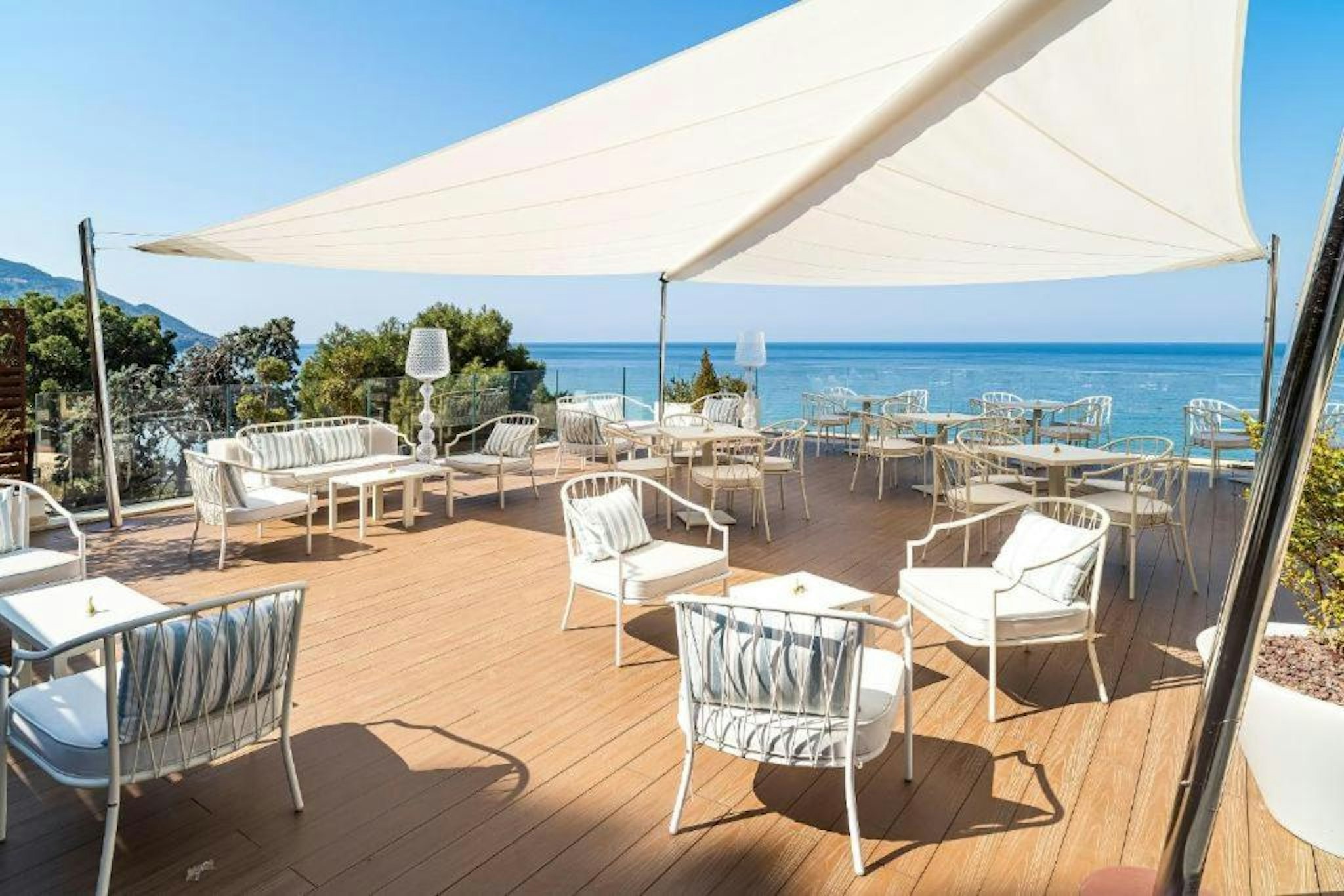 GRAND HOTEL SANTA MARIA 18/30