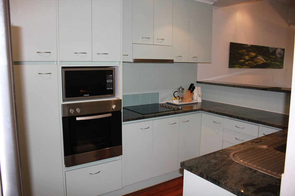 Beaches Port Douglas 34/69