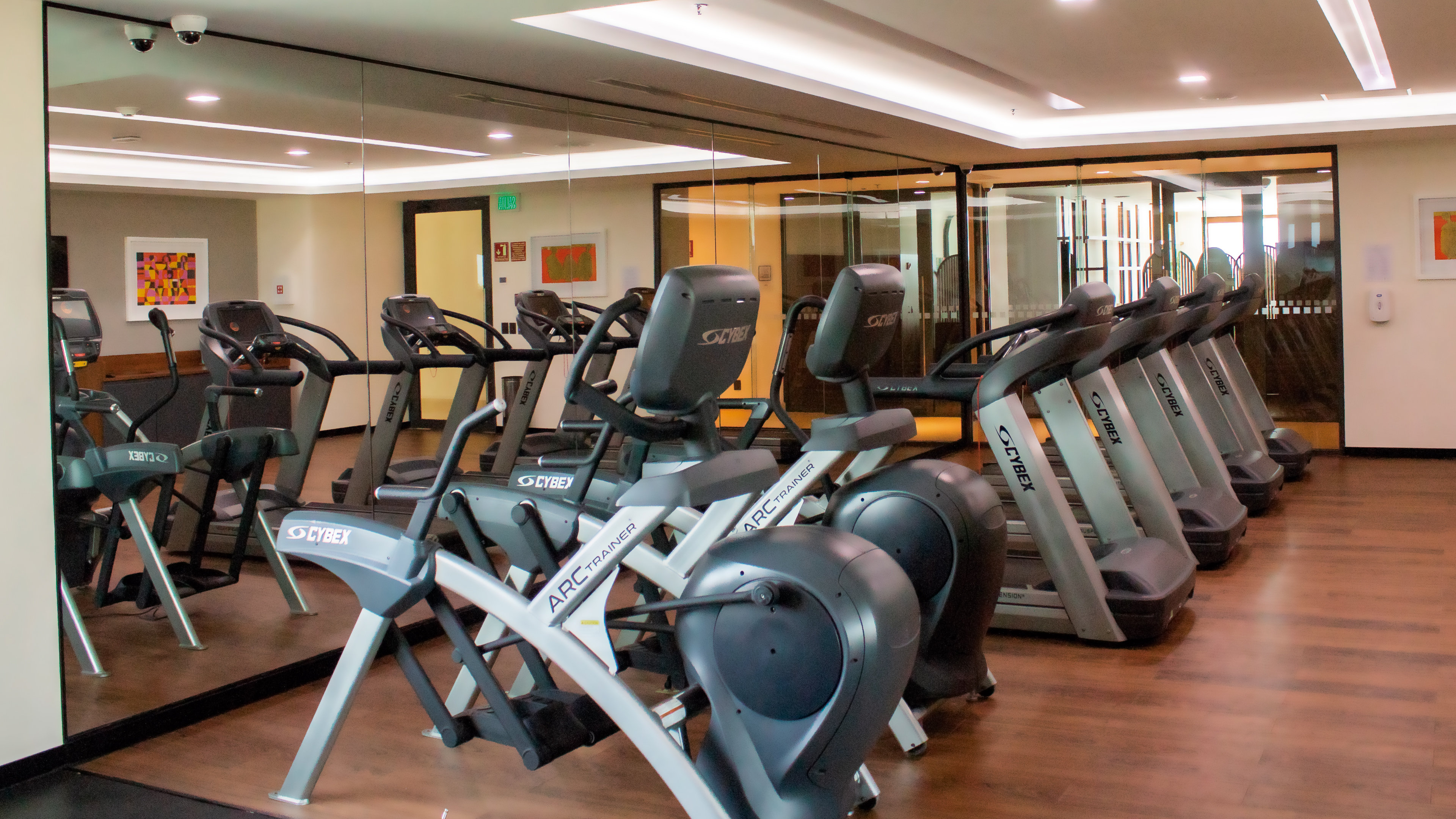 Holiday Inn and Suites Puerto Vallarta Marina and Golf 40/78