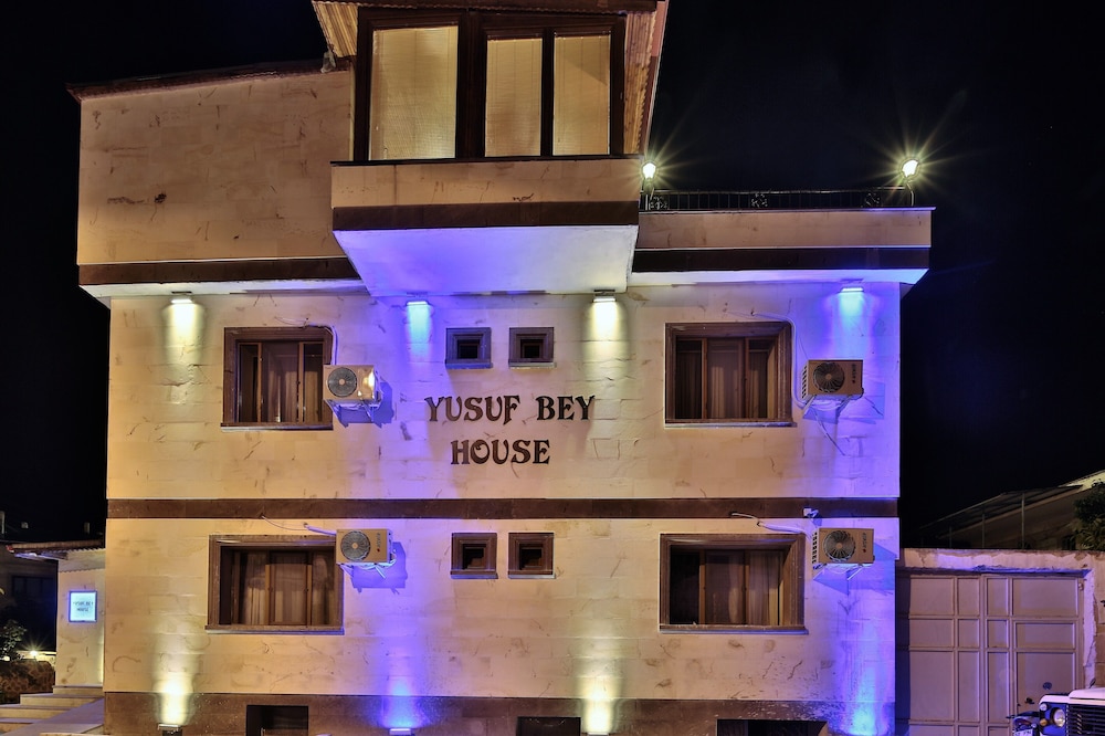 Yusuf Bey House 1/66