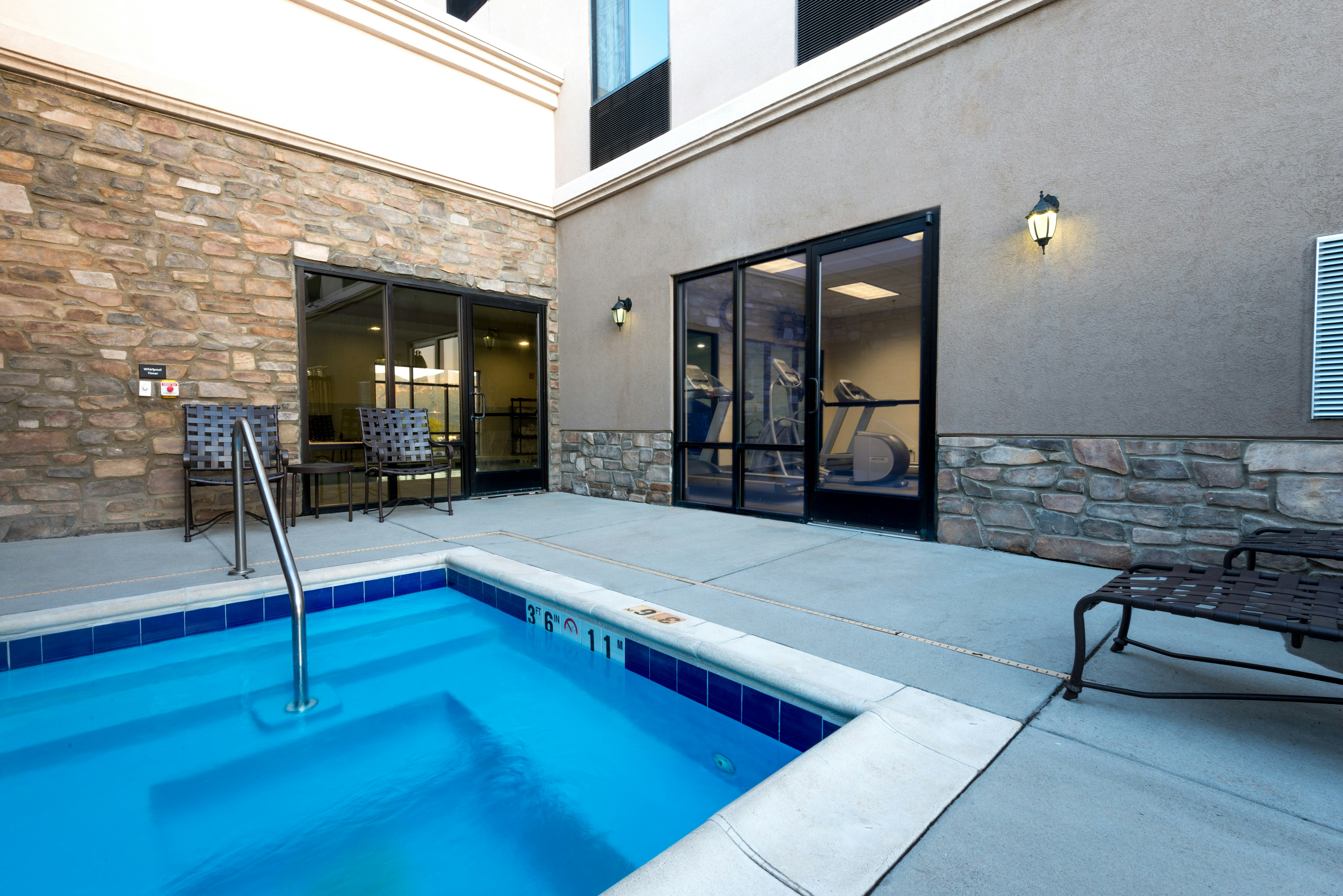 Hampton Inn & Suites Colorado Springs-Air Force Academy-I-25 North 5/19