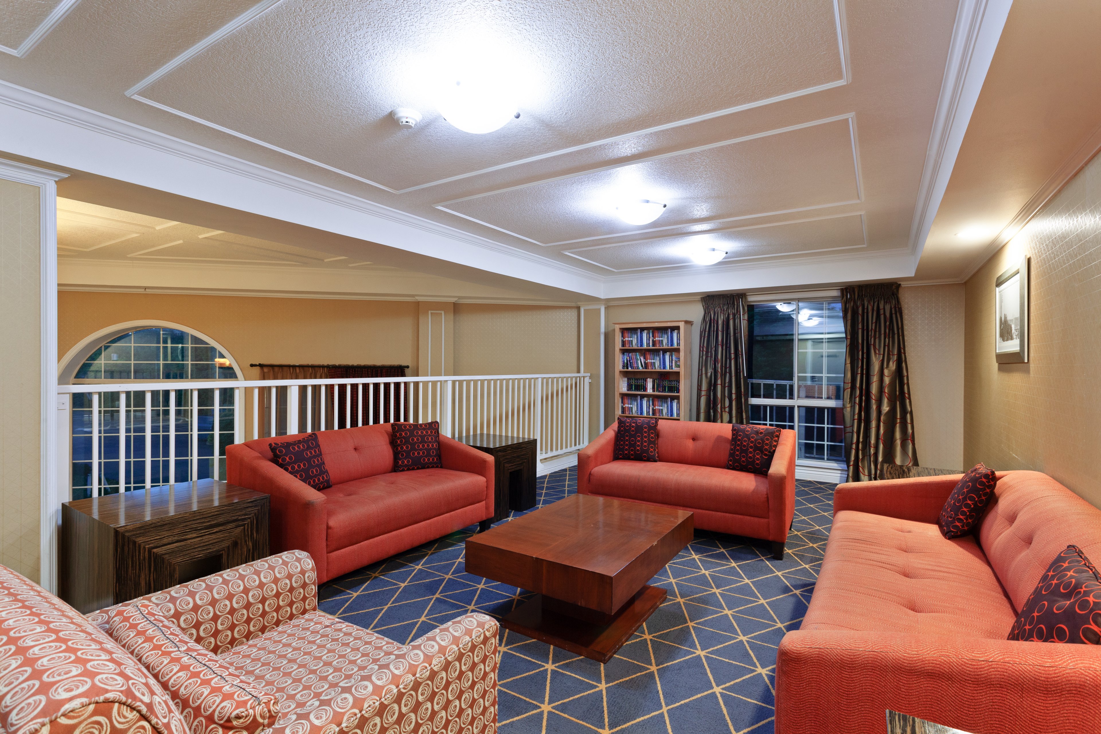 Holiday Inn San Mateo 29/65
